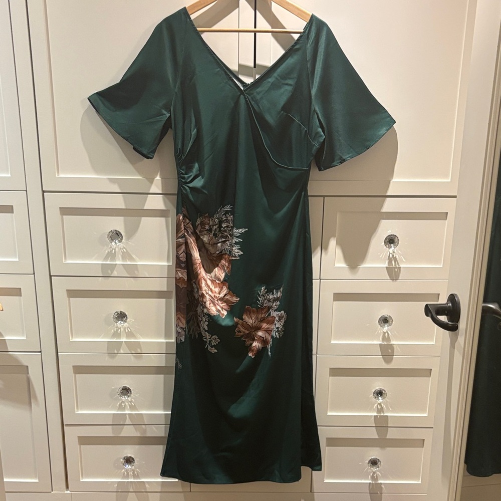 Elegant Green Floral Dress